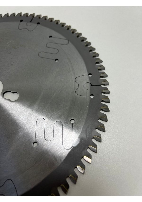 Disco de Serra Circular para MDF Trapézio 250X3,2/2,2X30 com 80